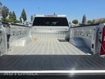 2021 Chevrolet Silverado 2500HD LT Crew Cab Medium Bed 1LT - miniatura 16