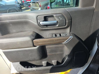2021 Chevrolet Silverado 2500HD LT Crew Cab Medium Bed 1LT – miniatura 9