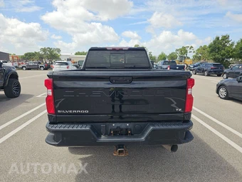 2021 Chevrolet Silverado 2500HD LTZ Crew Cab Medium Bed 1LZ - miniatura 5