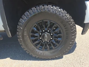 2021 Chevrolet Silverado 2500HD LTZ Crew Cab Medium Bed 1LZ - miniatura 9