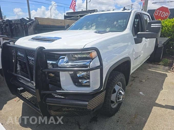 2021 Chevrolet Silverado 3500HD Cab Chassis LT Crew Cab 1LT DRW