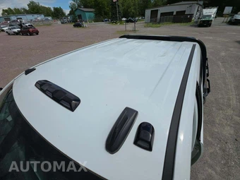 2021 Chevrolet Silverado 3500HD Cab Chassis WT Crew Cab 1WT DRW - miniatura 9