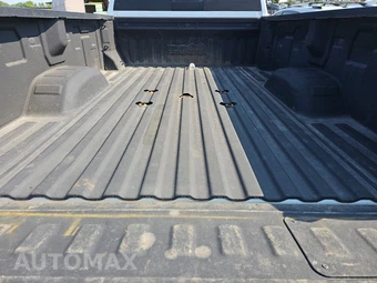 2021 Chevrolet Silverado 3500HD High Country Crew Cab Long Bed - miniatura 23