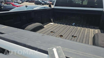 2021 Chevrolet Silverado 3500HD High Country Crew Cab Long Bed - miniatura 39