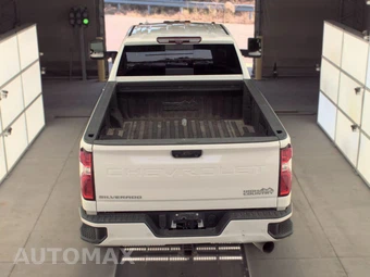 2021 Chevrolet Silverado 3500HD High Country Crew Cab Long Bed - miniatura 6