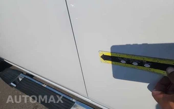 2021 Chevrolet Silverado 3500HD High Country Crew Cab Medium Bed - miniatura 28