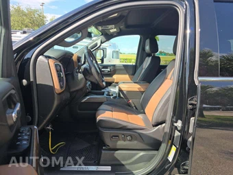 2021 Chevrolet Silverado 3500HD High Country Crew Cab Medium Bed 3LZ - miniatura 3