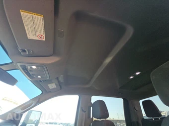 2021 Chevrolet Silverado 3500HD LT Crew Cab Long Bed 1LT - miniatura 22