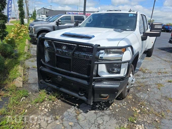 2021 Chevrolet Silverado 3500HD LT Crew Cab Long Bed 1LT DRW