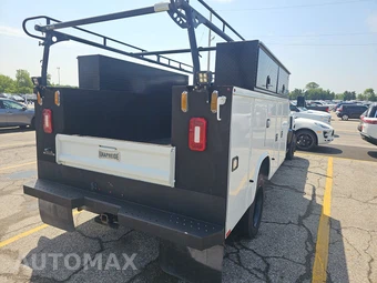2021 Chevrolet SILVERADO MEDIUM DUTY Base - miniatura 4
