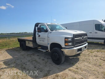 2021 Chevrolet SILVERADO MEDIUM DUTY Base - miniatura 3