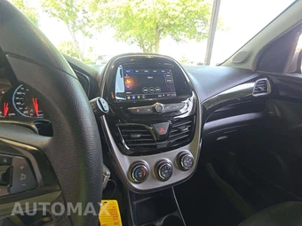 2021 Chevrolet Spark 1LT 1SD - miniatura 10