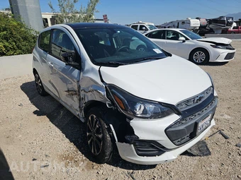 2021 Chevrolet Spark 1LT 1SD - miniatura 3