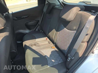 2021 Chevrolet Spark 1LT 1SD – miniatura 10