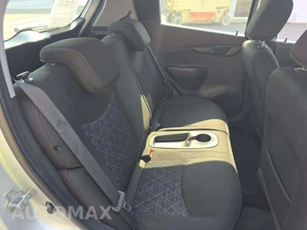 2021 Chevrolet Spark 1LT 1SD – miniatura 13