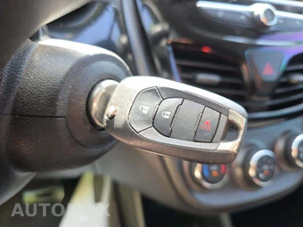 2021 Chevrolet Spark 1LT 1SD – miniatura 5