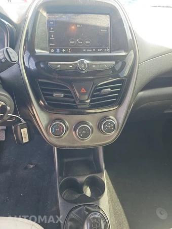 2021 Chevrolet Spark LS 1SA - miniatura 11