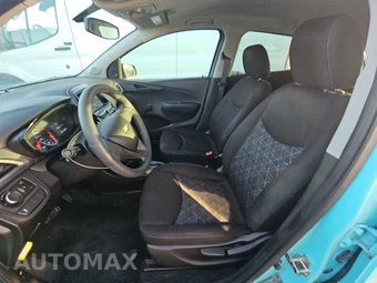 2021 Chevrolet Spark LS 1SB – miniatura 7