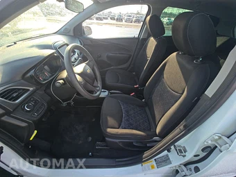 2021 Chevrolet Spark LS 1SB – miniatura 7