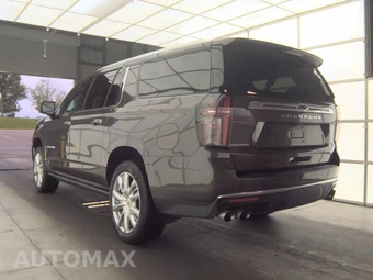 2021 Chevrolet Suburban High Country 3LZ - miniatura 6