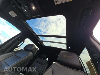 2021 Chevrolet Suburban High Country 3LZ - miniatura 11