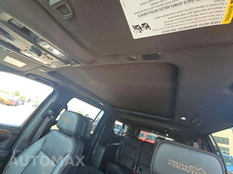 2021 Chevrolet Suburban High Country 3LZ - miniatura 8