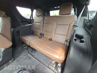 2021 Chevrolet Suburban High Country 3LZ - miniatura 14