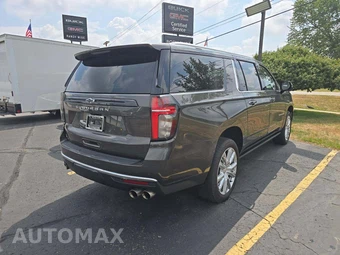 2021 Chevrolet Suburban High Country 3LZ - miniatura 3