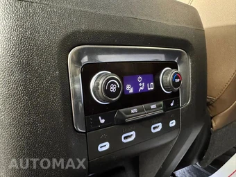 2021 Chevrolet Suburban High Country 3LZ - miniatura 42