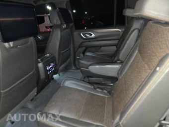 2021 Chevrolet Suburban High Country 3LZ - miniatura 13