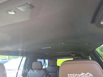 2021 Chevrolet Suburban High Country 3LZ - miniatura 11