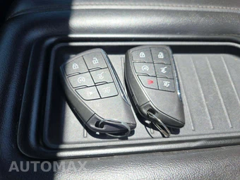 2021 Chevrolet Suburban High Country 3LZ - miniatura 8