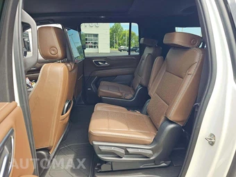 2021 Chevrolet Suburban High Country 3LZ - miniatura 13