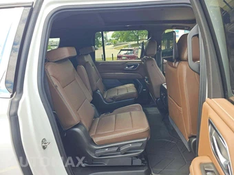 2021 Chevrolet Suburban High Country 3LZ - miniatura 17