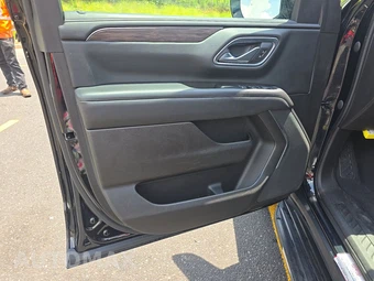 2021 Chevrolet Suburban LS 1LS - miniatura 9