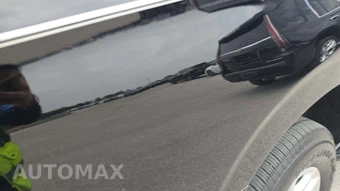 2021 Chevrolet Suburban LT 1LT - miniatura 21