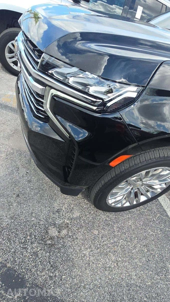 2021 Chevrolet Suburban LT 1LT - miniatura 20