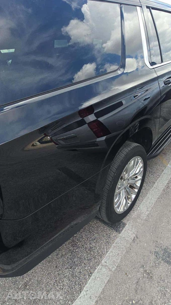 2021 Chevrolet Suburban LT 1LT - miniatura 22