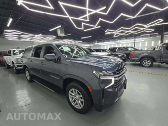 2021 Chevrolet Suburban LT 1LT - miniatura 4