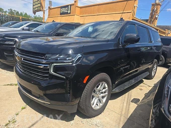 2021 Chevrolet Suburban LT 1LT