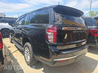 2021 Chevrolet Suburban LT 1LT - miniatura 2