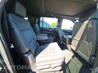 2021 Chevrolet Suburban LT 1LT - miniatura 16