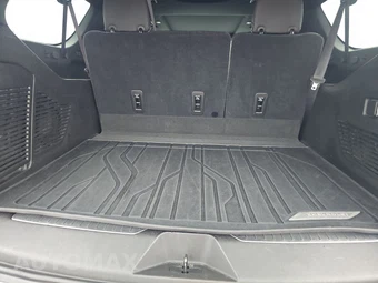 2021 Chevrolet Suburban Premier 1LZ - miniatura 17