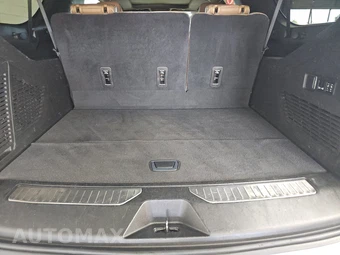2021 Chevrolet Suburban Premier 1LZ - miniatura 17