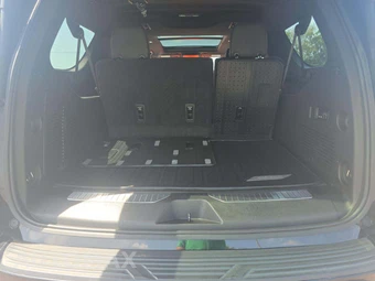 2021 Chevrolet Suburban Premier 1LZ - miniatura 12