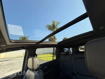 2021 Chevrolet Suburban RST 1SP - miniatura 15