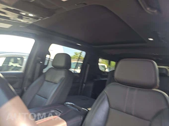 2021 Chevrolet Suburban RST 1SP - miniatura 11