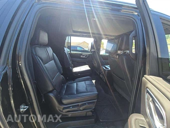 2021 Chevrolet Suburban RST 1SP - miniatura 17