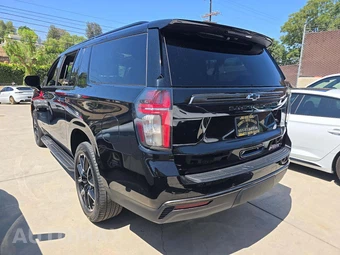 2021 Chevrolet Suburban RST 1SP - miniatura 2