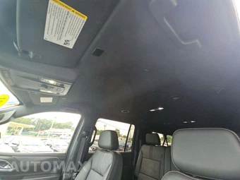 2021 Chevrolet Suburban RST 1SP - miniatura 11